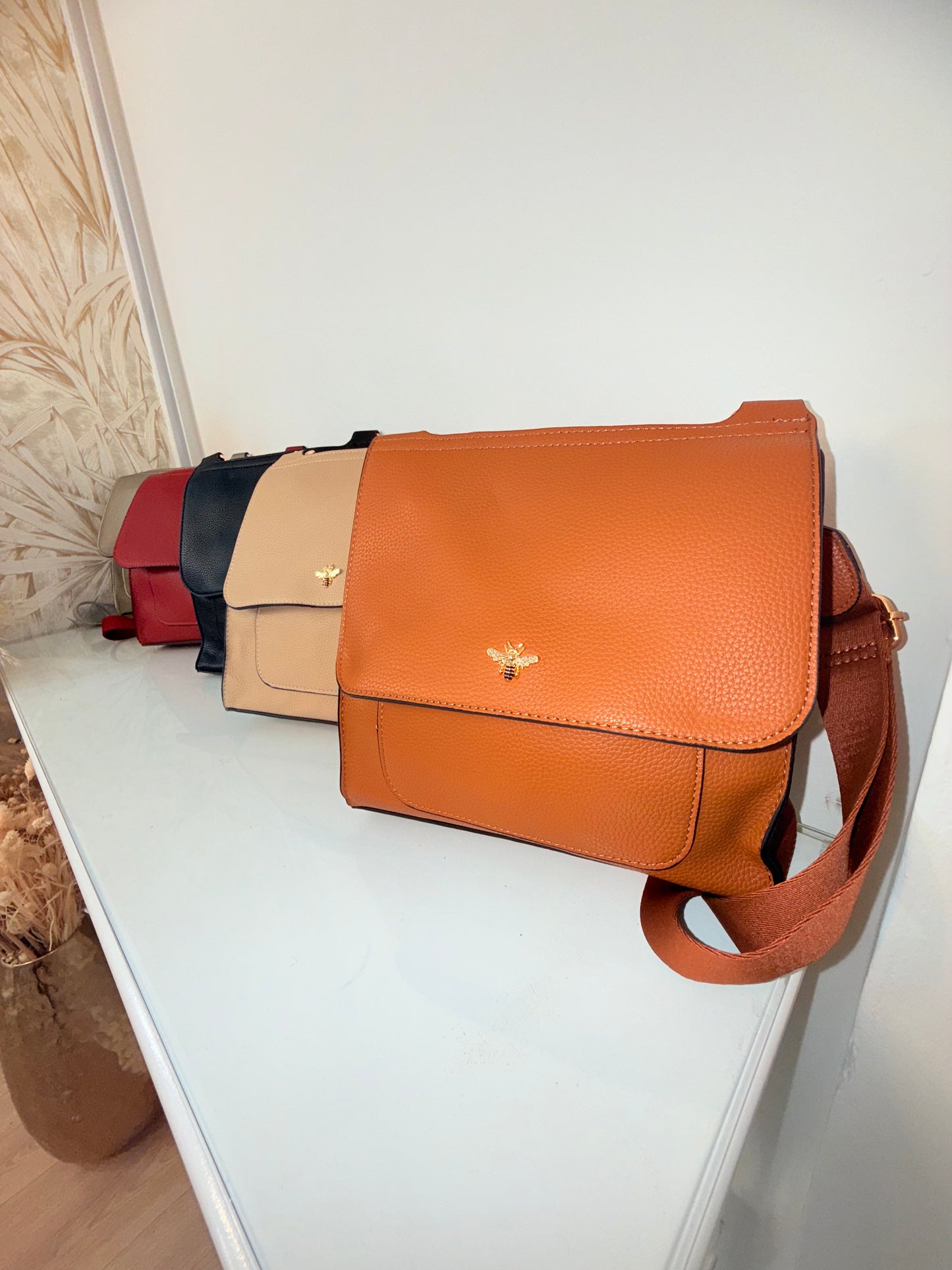 Mulbert Cross Over Bag