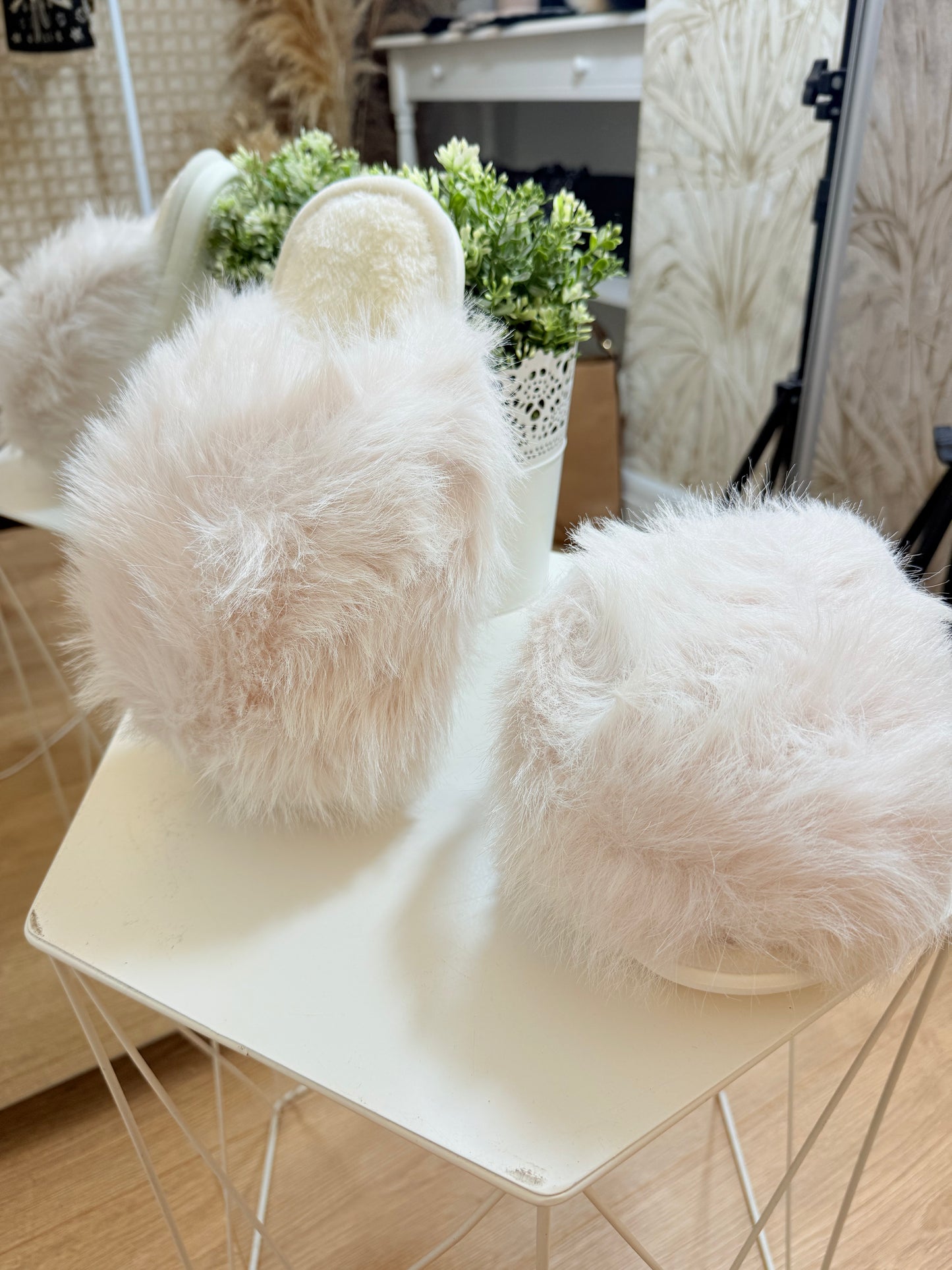 Beige Fluffy Slippers