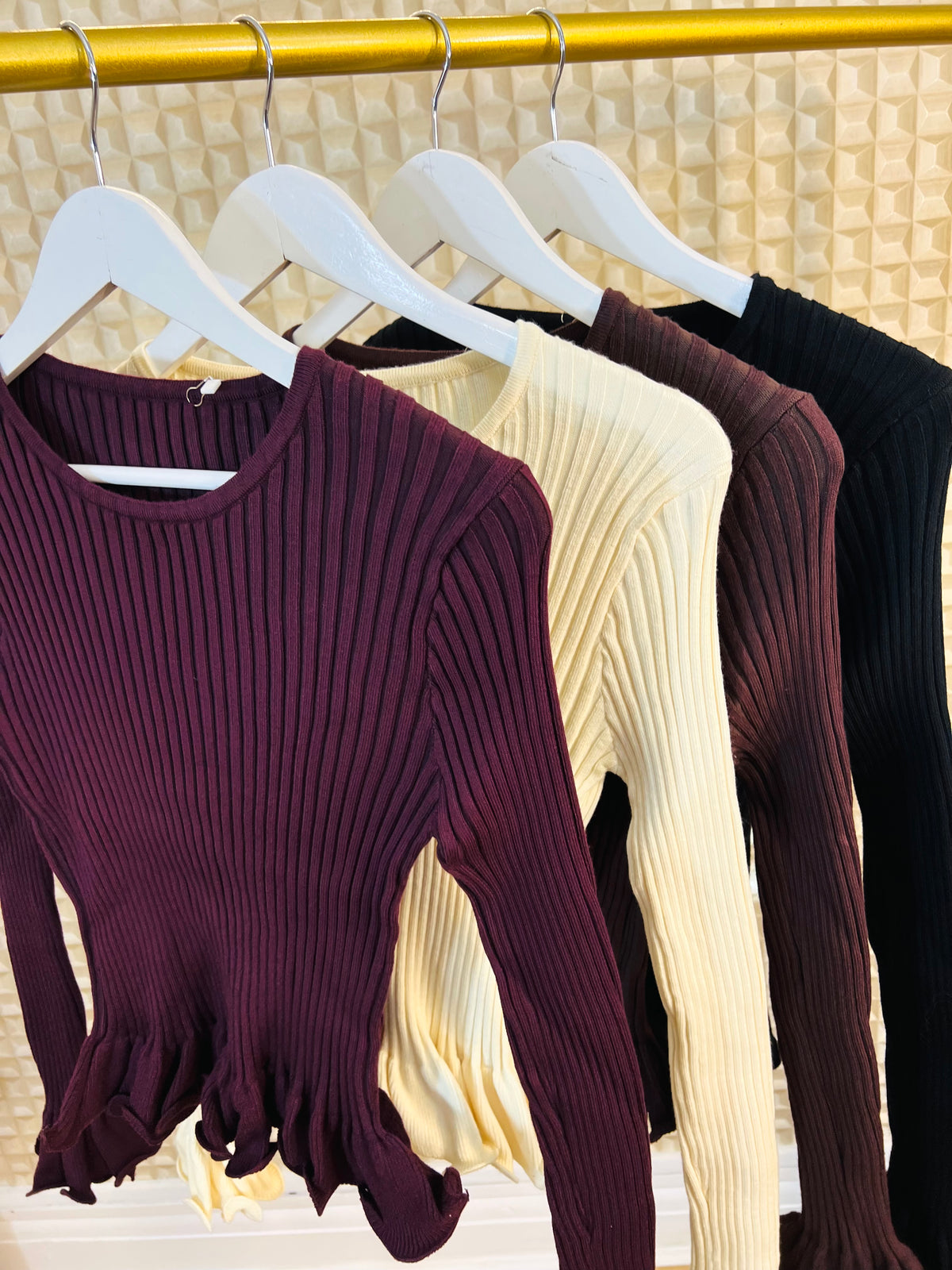 Ribbed Frill Top
